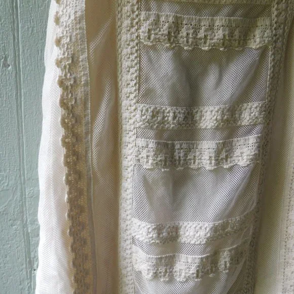 ๐*Price Firm*Abercrombie & Fitch Lace Dress - Picture 8 of 16